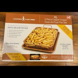 XL 2 Piece Crisper Oven Air Fryer Pan Set